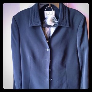 Le Suite 2 pc skirt suit